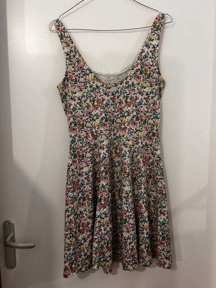 Robe h&m taille m liberty - photo numéro 3