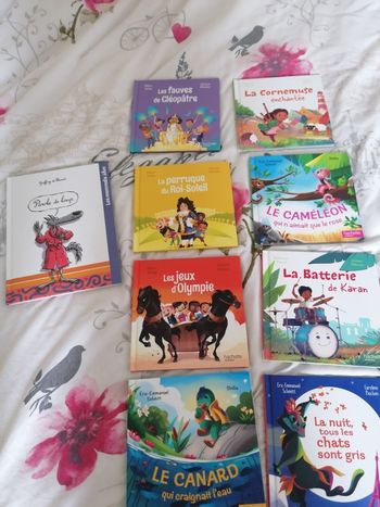 Lot de 9 livres