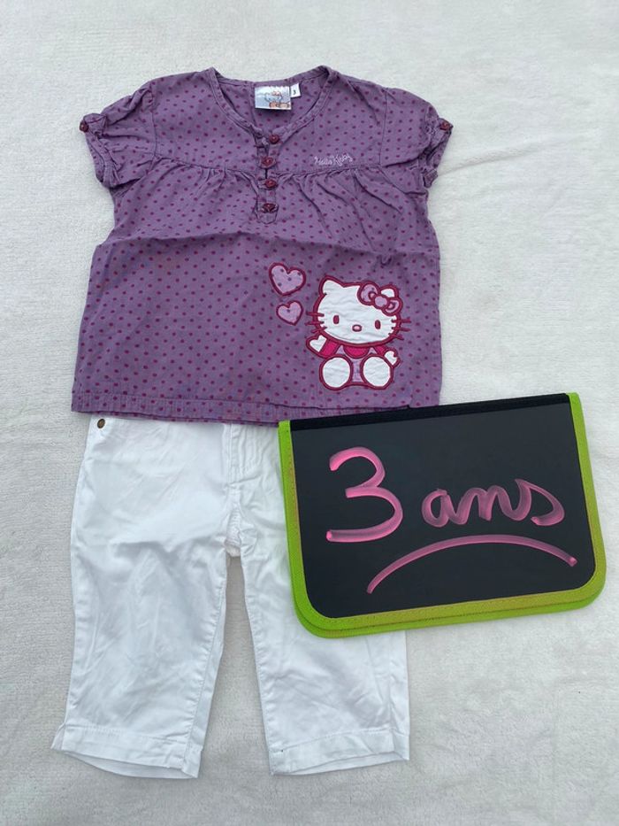 Très bel ensemble short panda court teeshirt Hello kitty