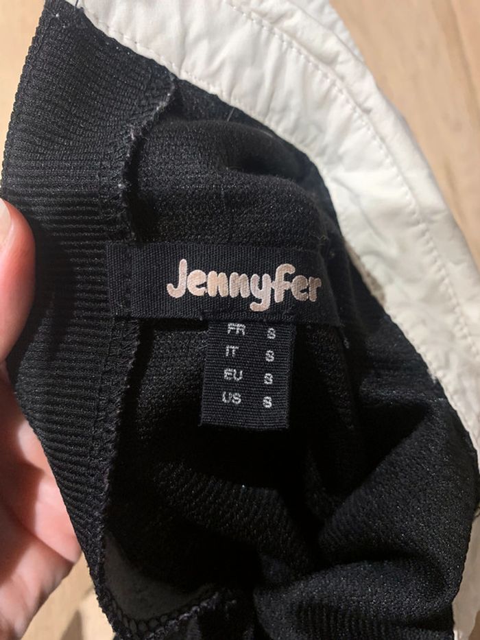 Robe noir - photo numéro 3