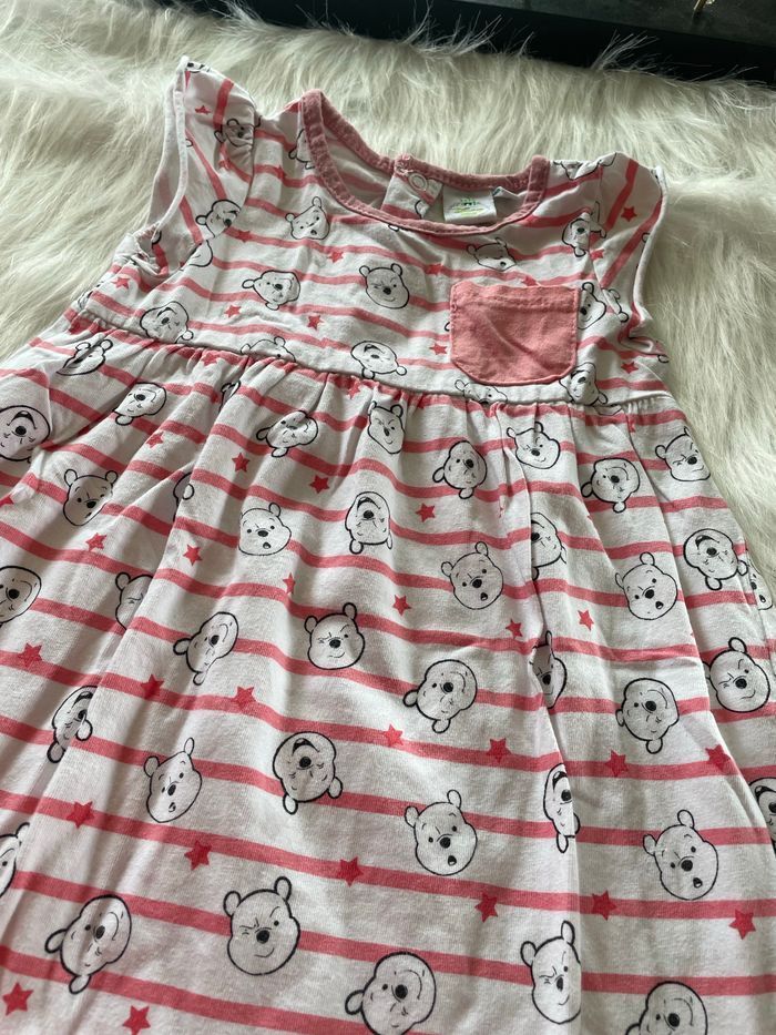 Robe winnie l’ourson - photo numéro 2