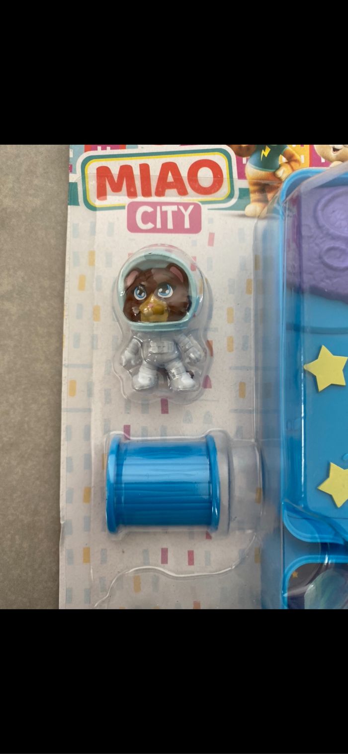 Jouet univers espace avec personnage Miaou City - photo numéro 2