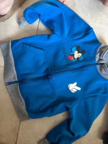 Veste polaire Disney Mickey – Taille 8 ans