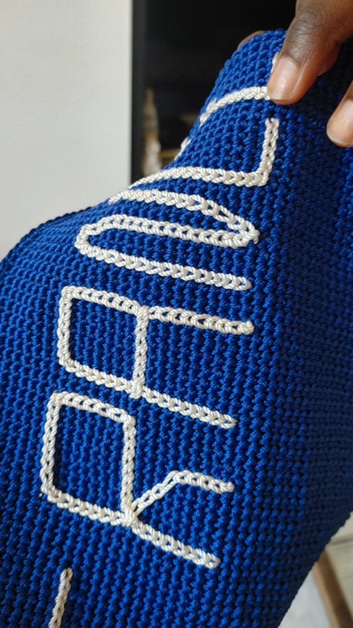 Magnifique sac à main tricot inscription France en excellente état fermeture zip - photo numéro 5