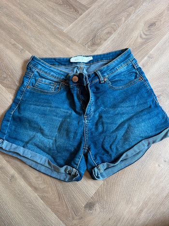 Short jean