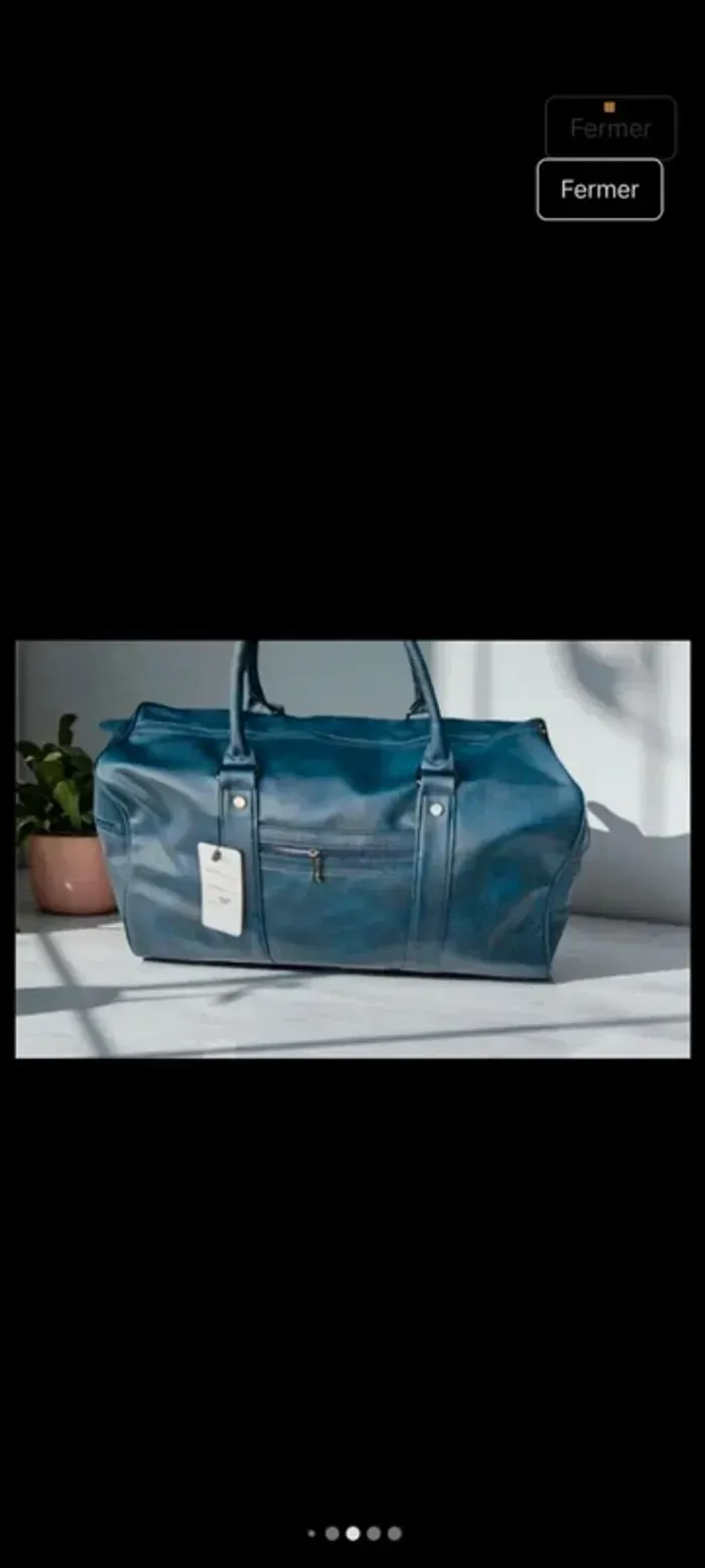 Sac bleu marine spacieux neuf - photo numéro 2