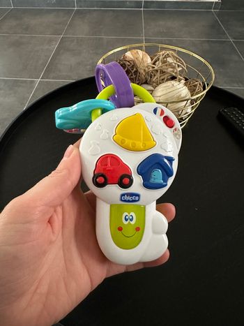 🌼grosse clef de voiture  pour enfant🌼