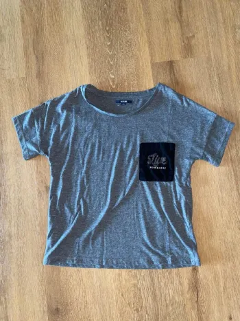 t-shirt 12 ans