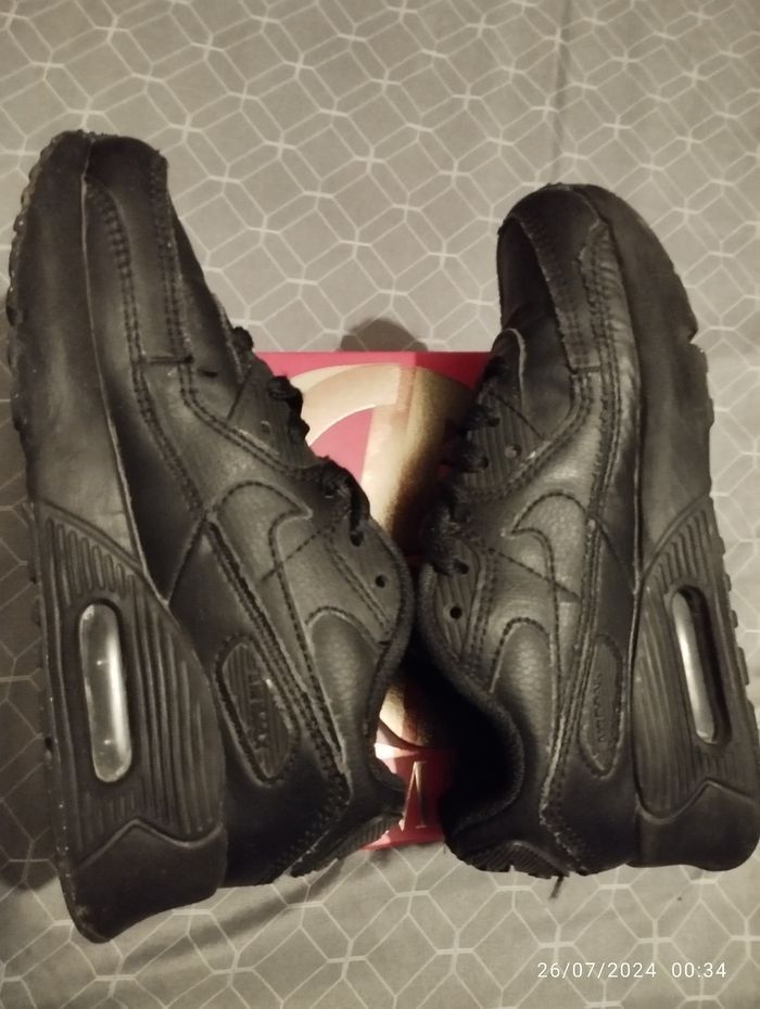 Aire max noire - photo numéro 2