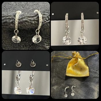 Boucles d'oreilles fantaisie argenté neuve dans une pochette cadeau organza