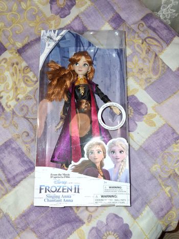Poupée disney store Anna singing frozen2