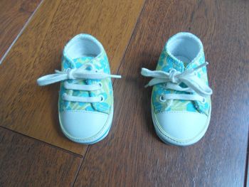 Petites tennis baskets fille 3-6 mois