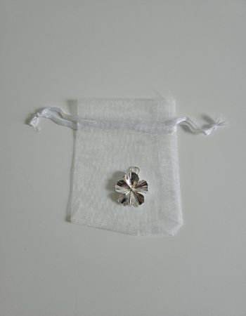Pendentif fleur