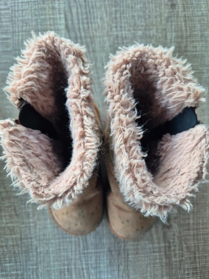 Bottes fourrées Vertbaudet 29 en bon état - photo numéro 5