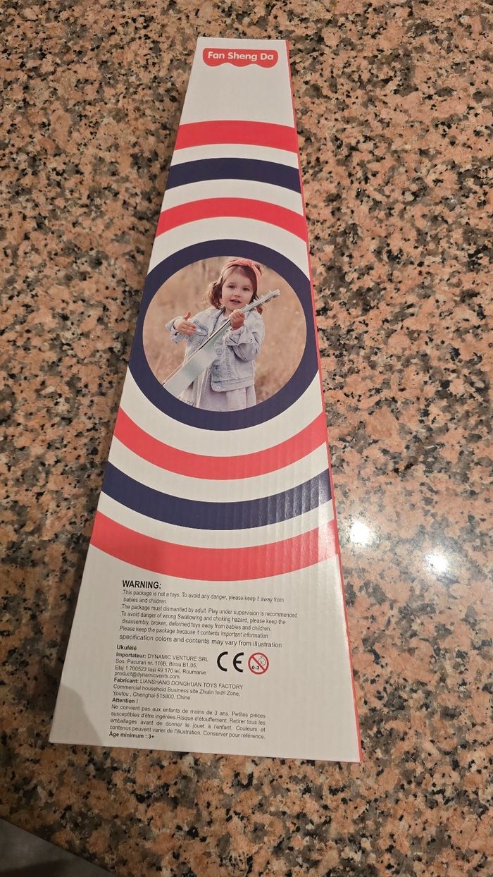 Guitare enfant neuf - photo numéro 3