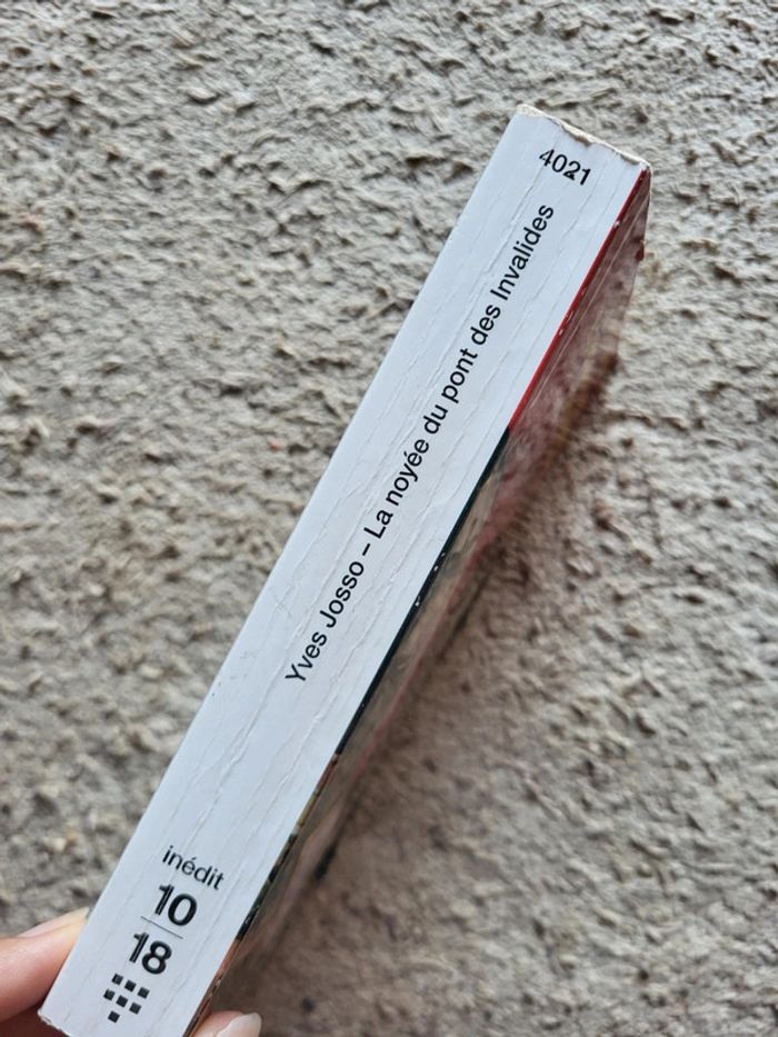 Livre La noyée du pont des Invalides d"Yves Josse - photo numéro 4