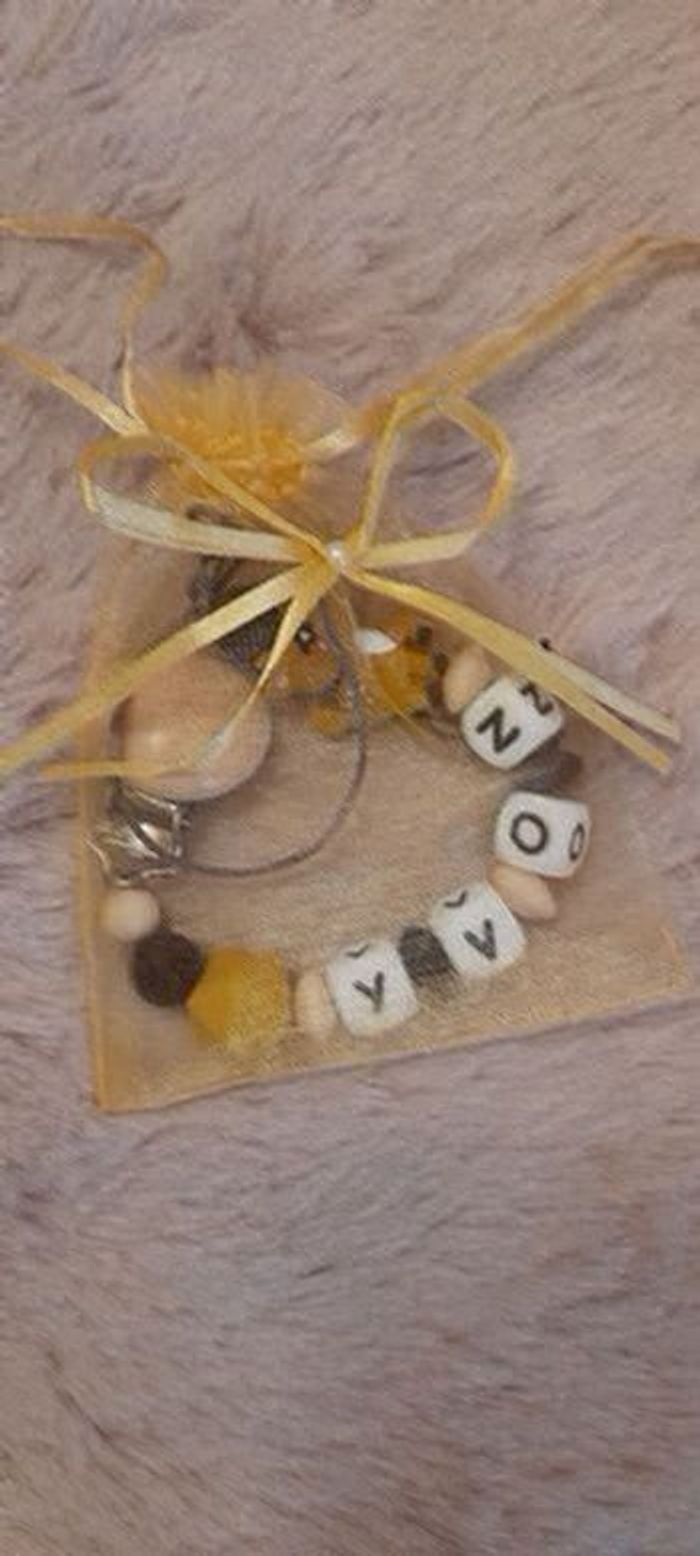 Attache tétine personnalisé avec adaptateur et pochette cadeau - photo numéro 5