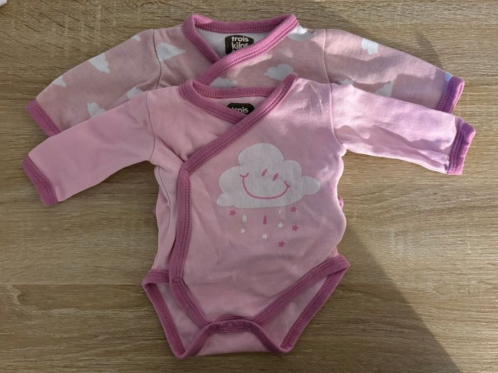 Lot de deux body rose taille prématuré