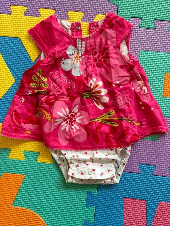Magnifique robe body - taille 3 mois catimini