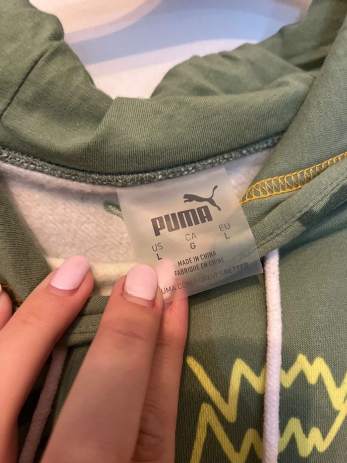 Sweat à capuche vert avec motifs - photo numéro 4
