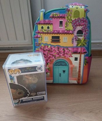 Sac à dos loungefly pop Disney encanto Mirabel madrigal diamond collection limite édition 1145