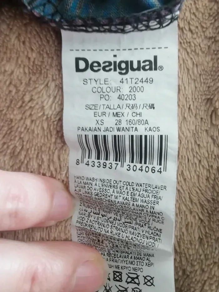 Blouse Desigual taille Xs - photo numéro 3