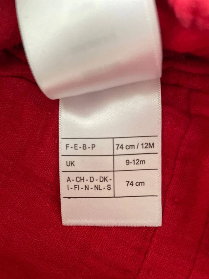 Très jolie robe verbaudet 12 mois assez fine - photo numéro 4