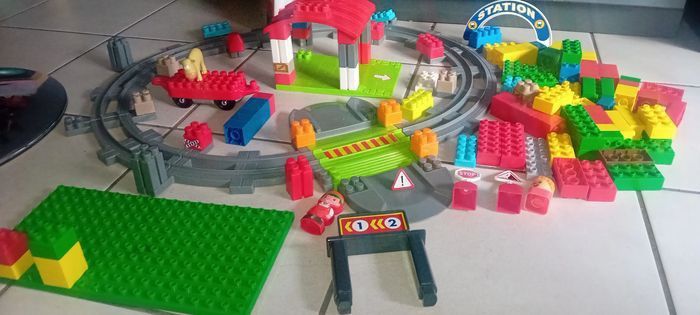 Lot jeux de construction - photo numéro 3