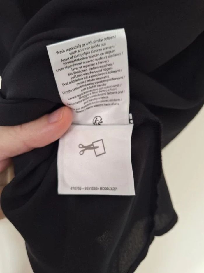 Très beau Top long noir sans manches taille M - photo numéro 6