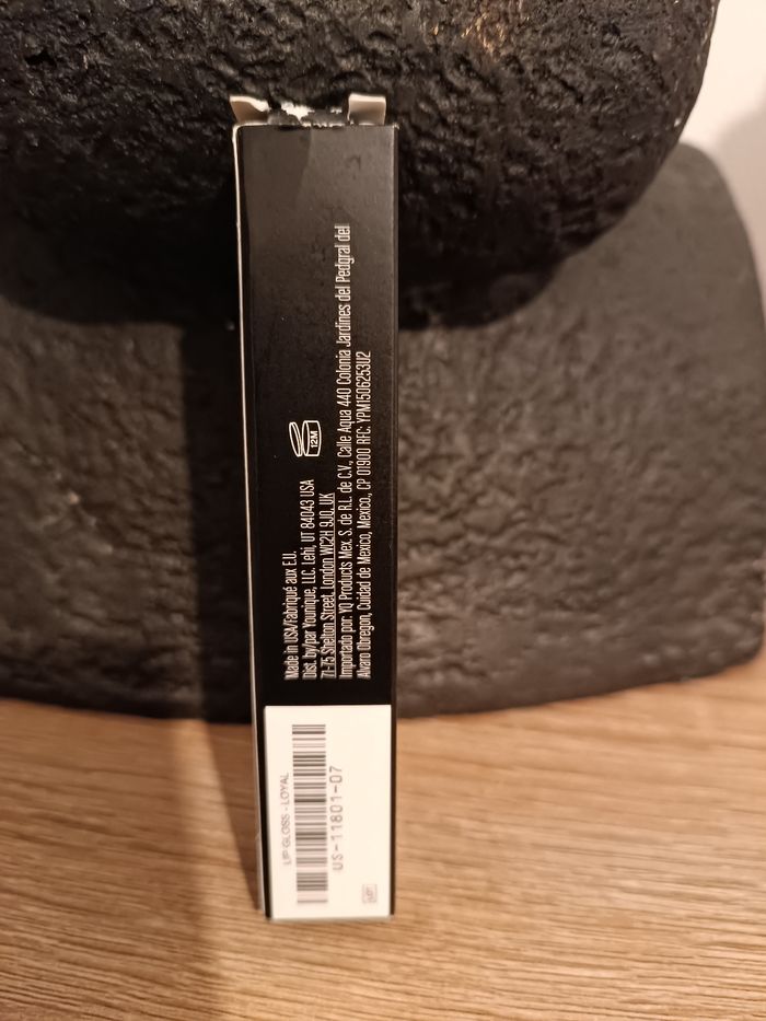 Gloss lucrative neuf - photo numéro 2