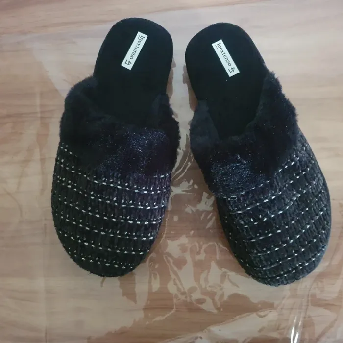 Chaussons femme neuve