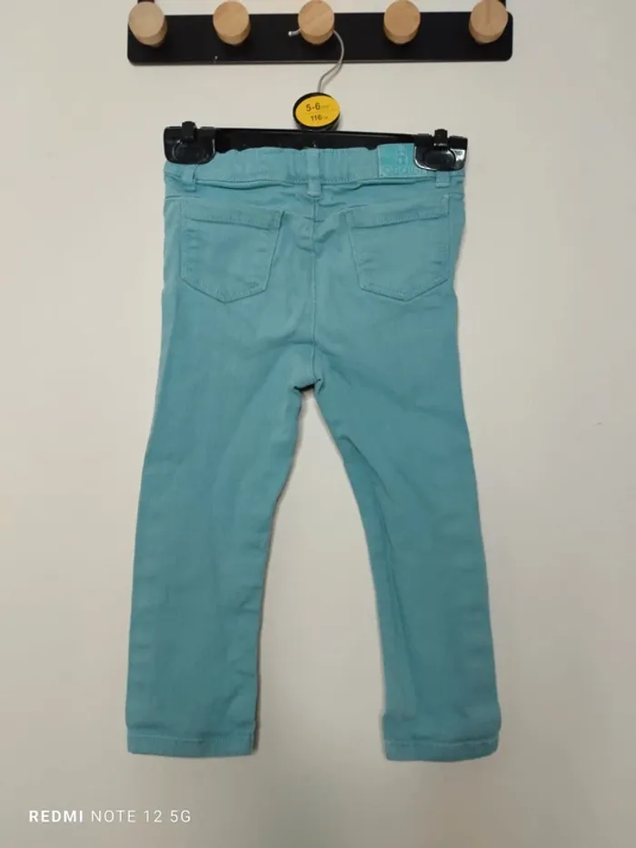 Jean turquoise taille 23 mois - photo numéro 2