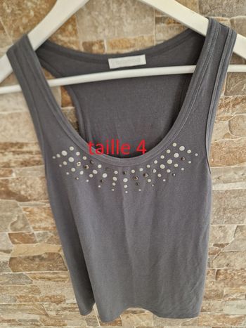 1 t-shirt gris sans manche taille 4  marque promod