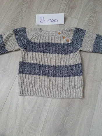 Pull 24 mois