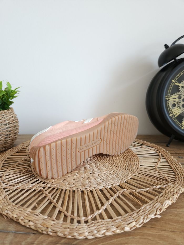 Baskets en Daim Rose Converse Pointure 40 - photo numéro 6