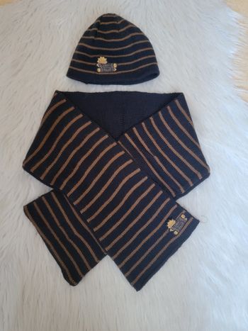 Écharpe et bonnet