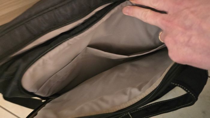 🥰🤩 superbe ensemble sac a langer,tapis de change Et sac isotherme 🤩🥰 - photo numéro 7