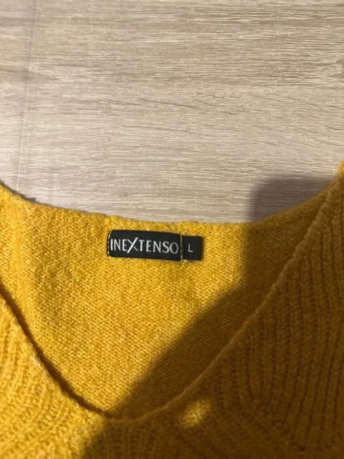 Pull à motifs - photo numéro 2