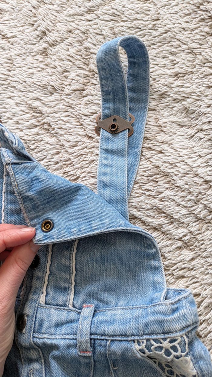 Salopette short en jeans 24 mois - photo numéro 3