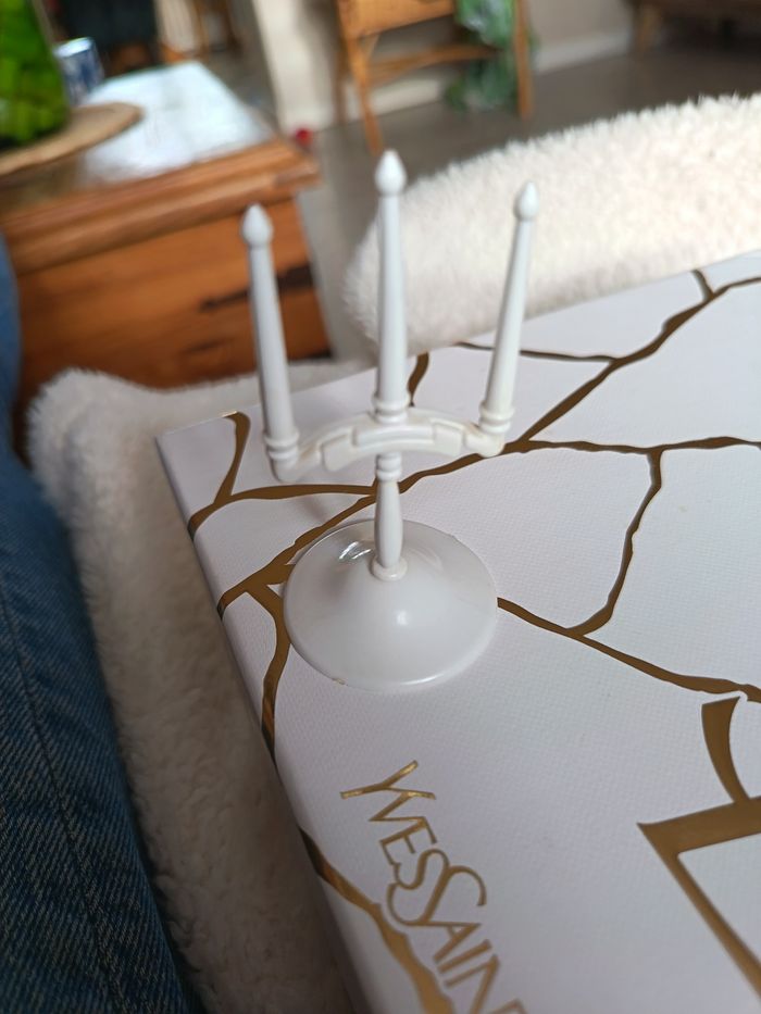 Chandelier poupée barbie