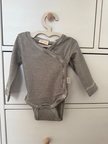 Body à rayures 1 mois Petit Piao neuf