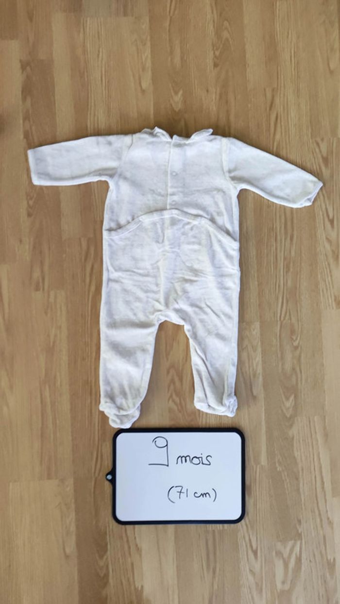 pyjama en velours taille 9 mois - photo numéro 3