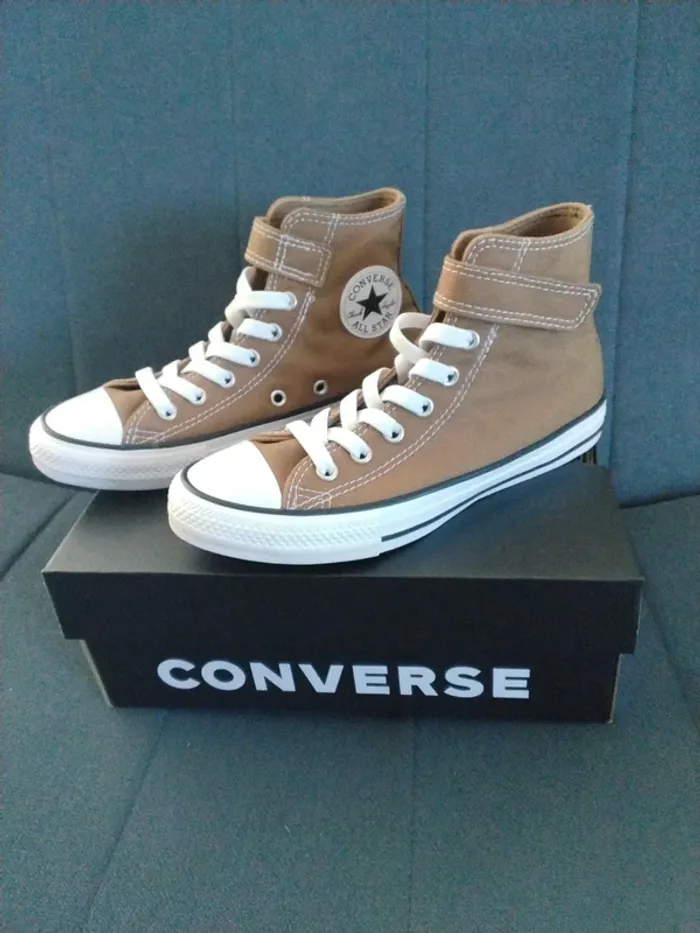 Baskets Converse - photo numéro 2