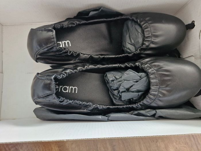 Chaussure neuve - photo numéro 3
