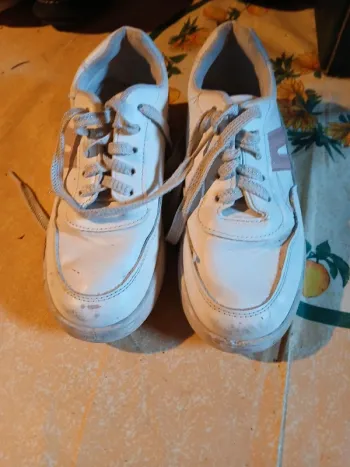 Basket fille taille 32