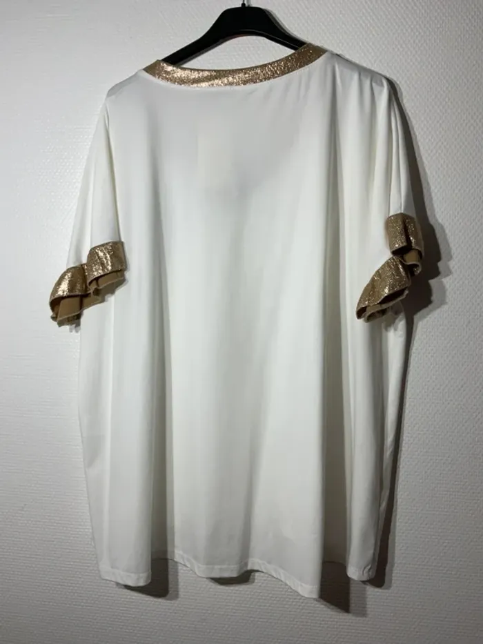 T-shirt « fleurs » femme taille unique (38-44)- new sunshine - neuf avec étiquette - photo numéro 3