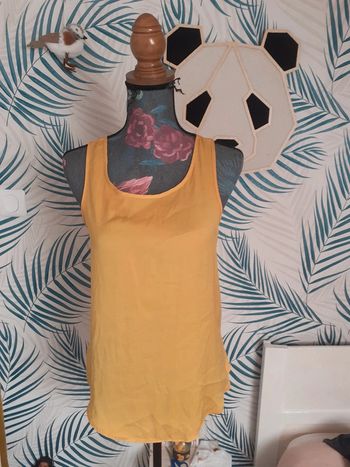 Top sans manches moutarde M