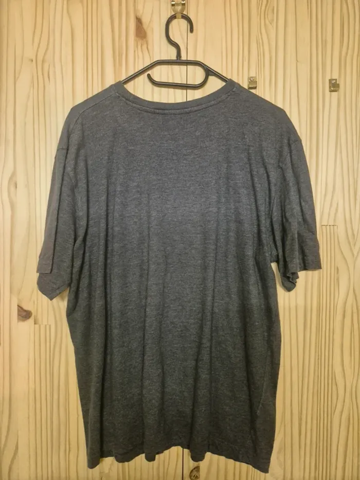 Tee-shirt - photo numéro 2