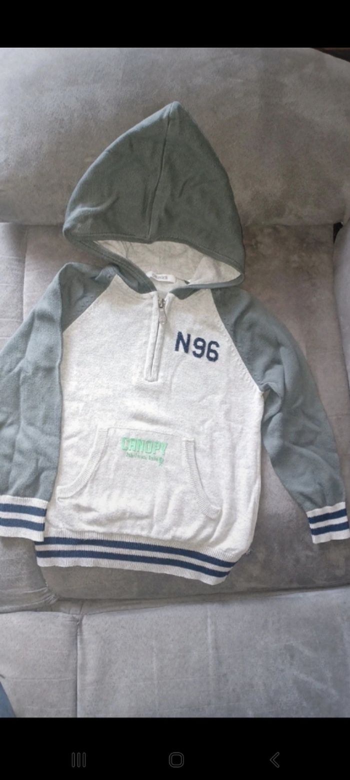 Pull capuche Okaïdi