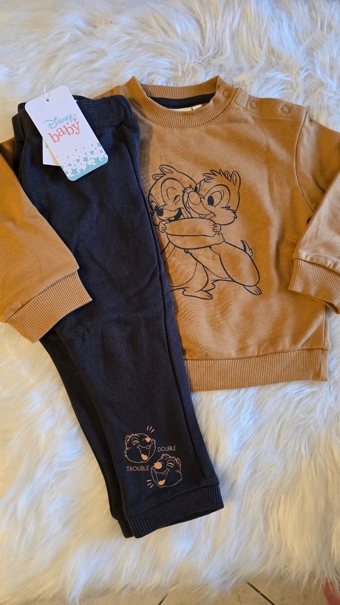Neufs (non portés)💙😍 superbe ensemble molleton 23mois Garçon 😍💙